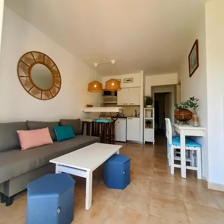 Bela Blanes Apartment